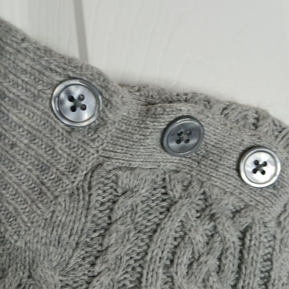Talbots Grey Cable Knit Sweater Size Large - Picture 4 of 6